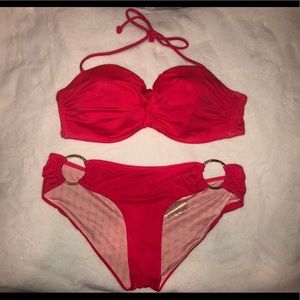 VS Red Bikini